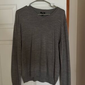 Men’s gray v-neck, size medium sweater